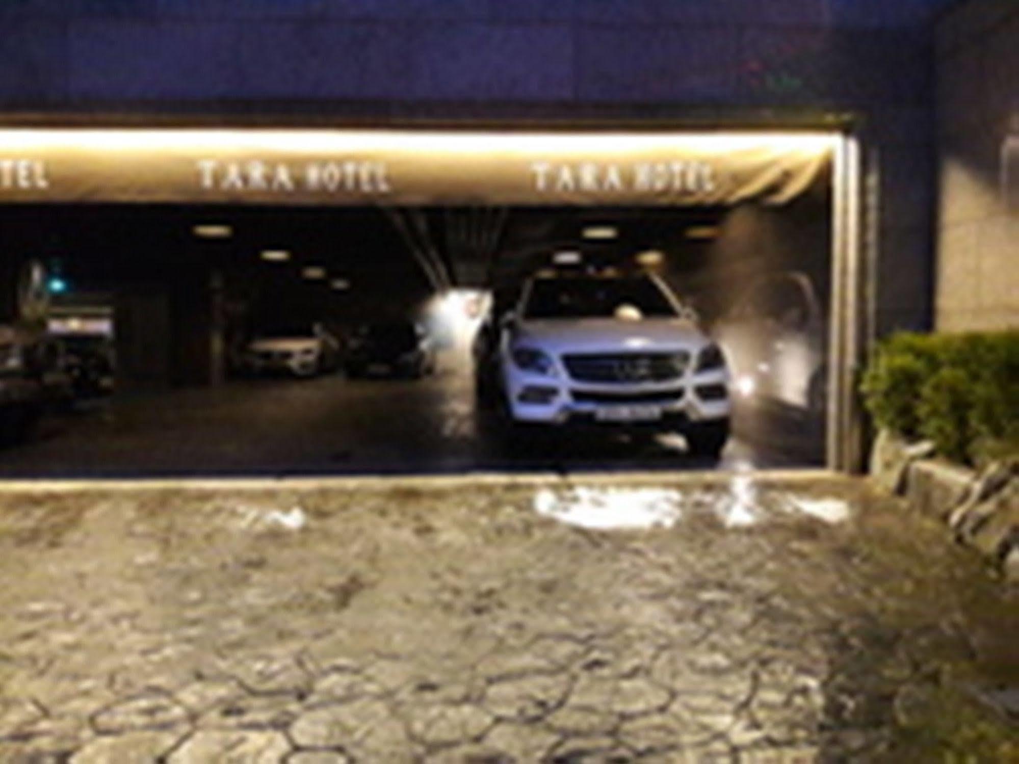 Tara Hotel Seoul Exterior photo